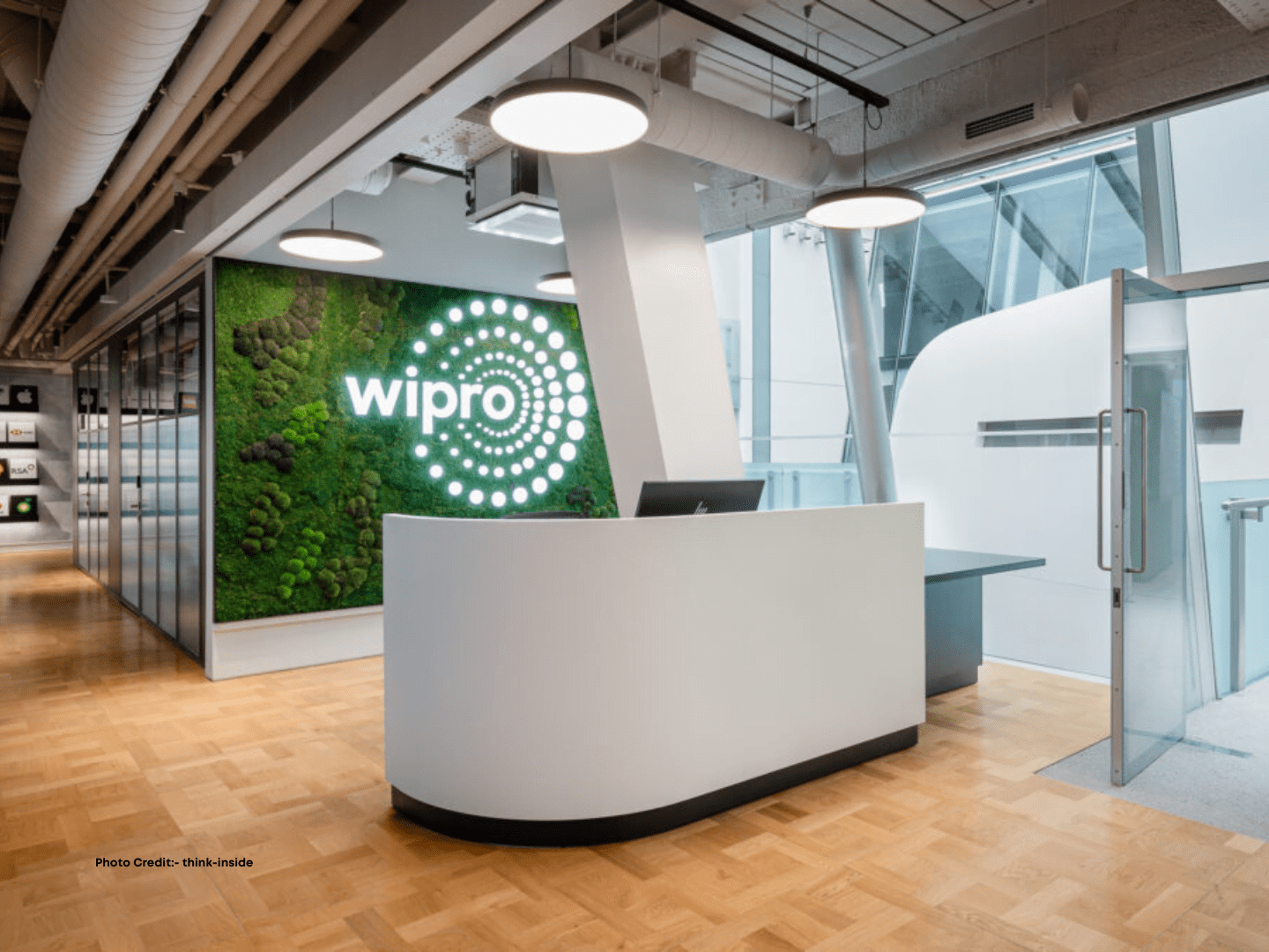 wipro launches innovation experience for financial services with microsoft