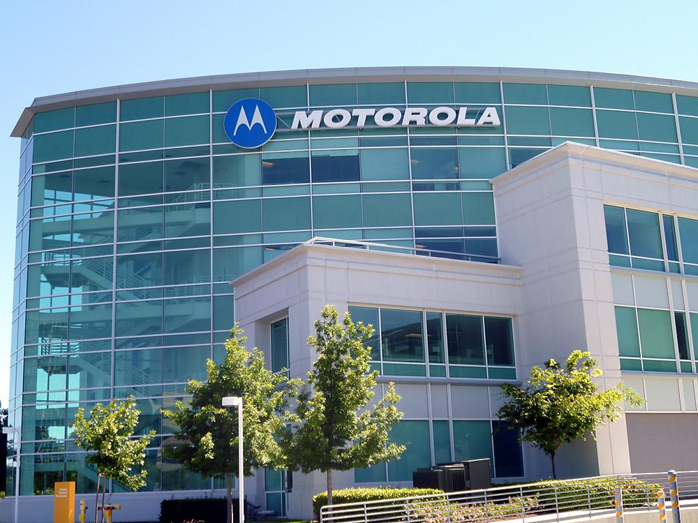 outside motorola offices at 809 11th avenue sunnyvale ca